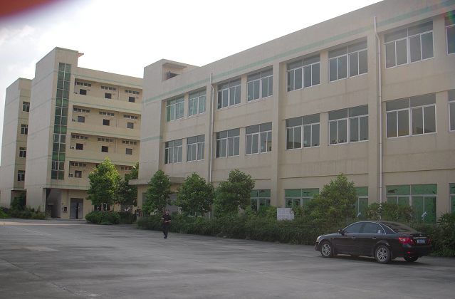 東莞塘廈新出獨院廠房6400平方出租帶地坪漆