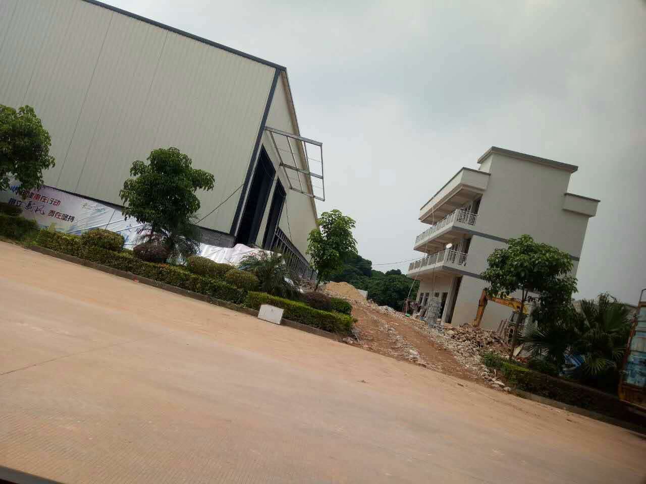 東莞橋頭全新獨院單一層鋼構(gòu)廠房2700平方廠房出租