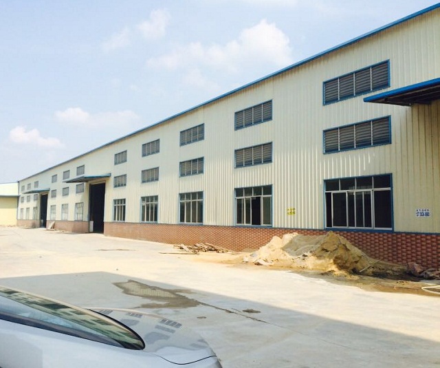 東莞橋頭新出獨(dú)院鋼結(jié)構(gòu)單一層廠房5000平方廠房出租帶牛角